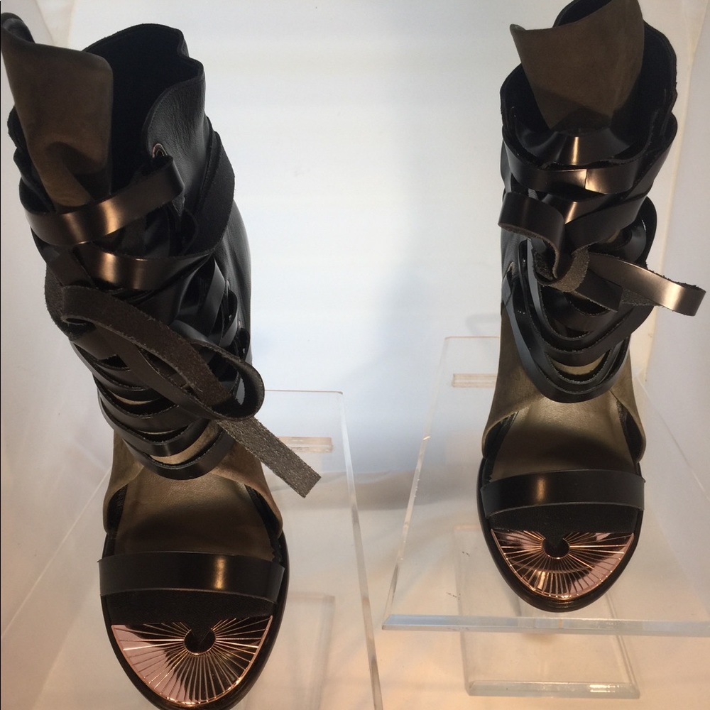 Ivy Kirzhner wedge cargo and black sandal